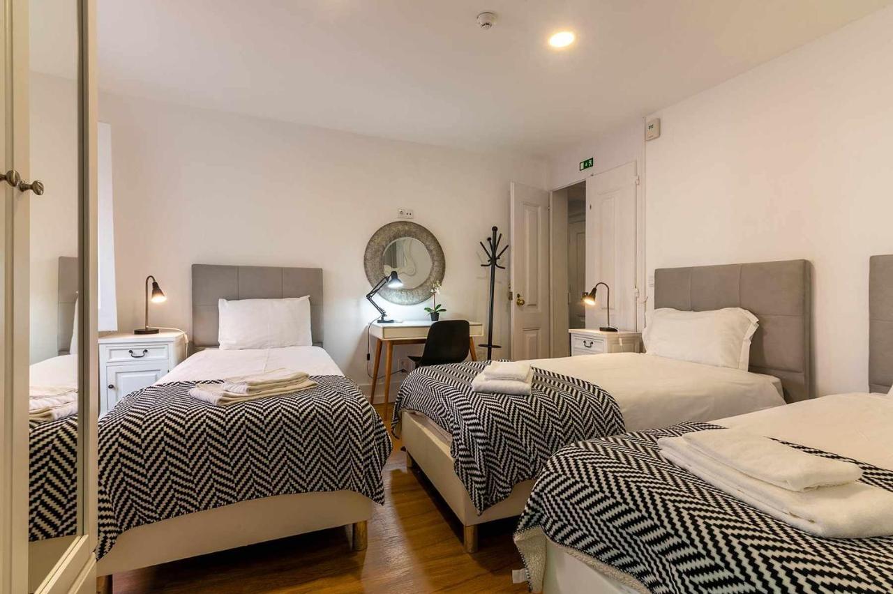 Bairro Alto Palace Special For Groups Up To 24 Guests Lisbon Luaran gambar