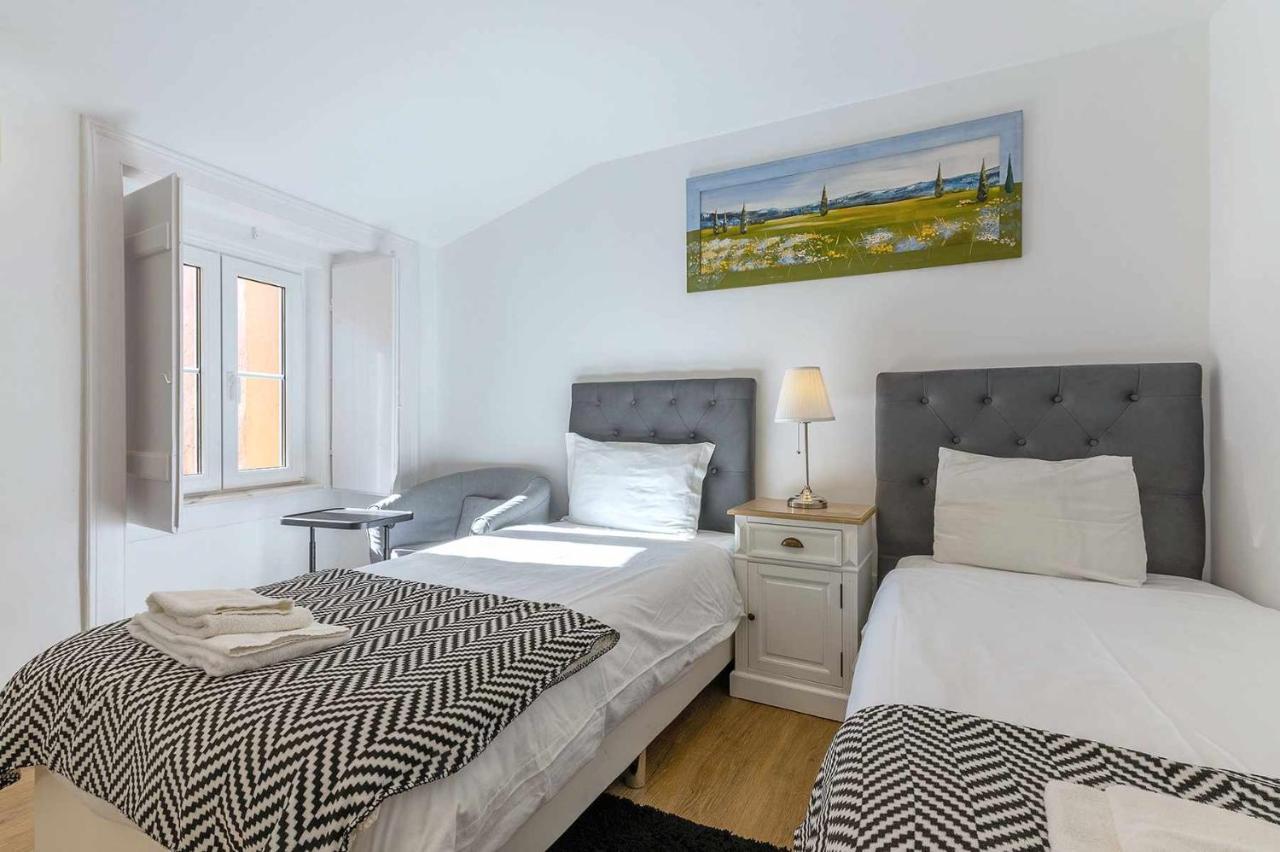 Bairro Alto Palace Special For Groups Up To 24 Guests Lisbon Luaran gambar