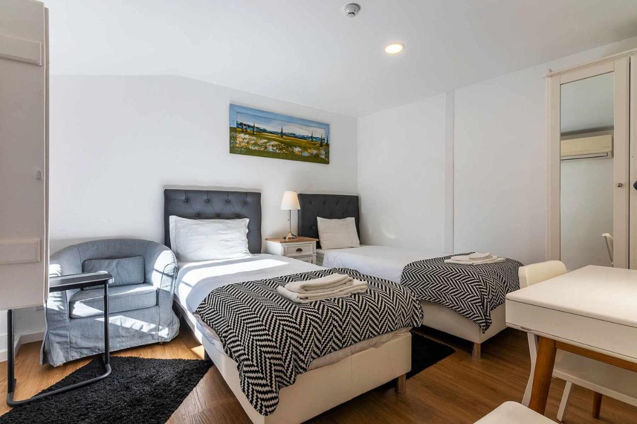 Bairro Alto Palace Special For Groups Up To 24 Guests Lisbon Luaran gambar